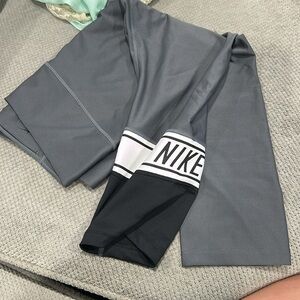 Nike leggings size XL